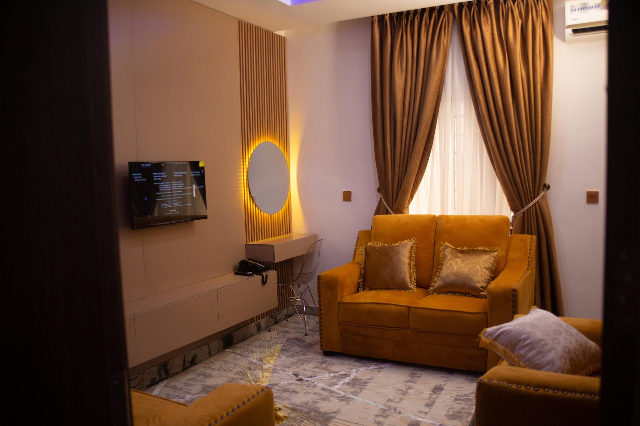 Royal Suite Sitting Room